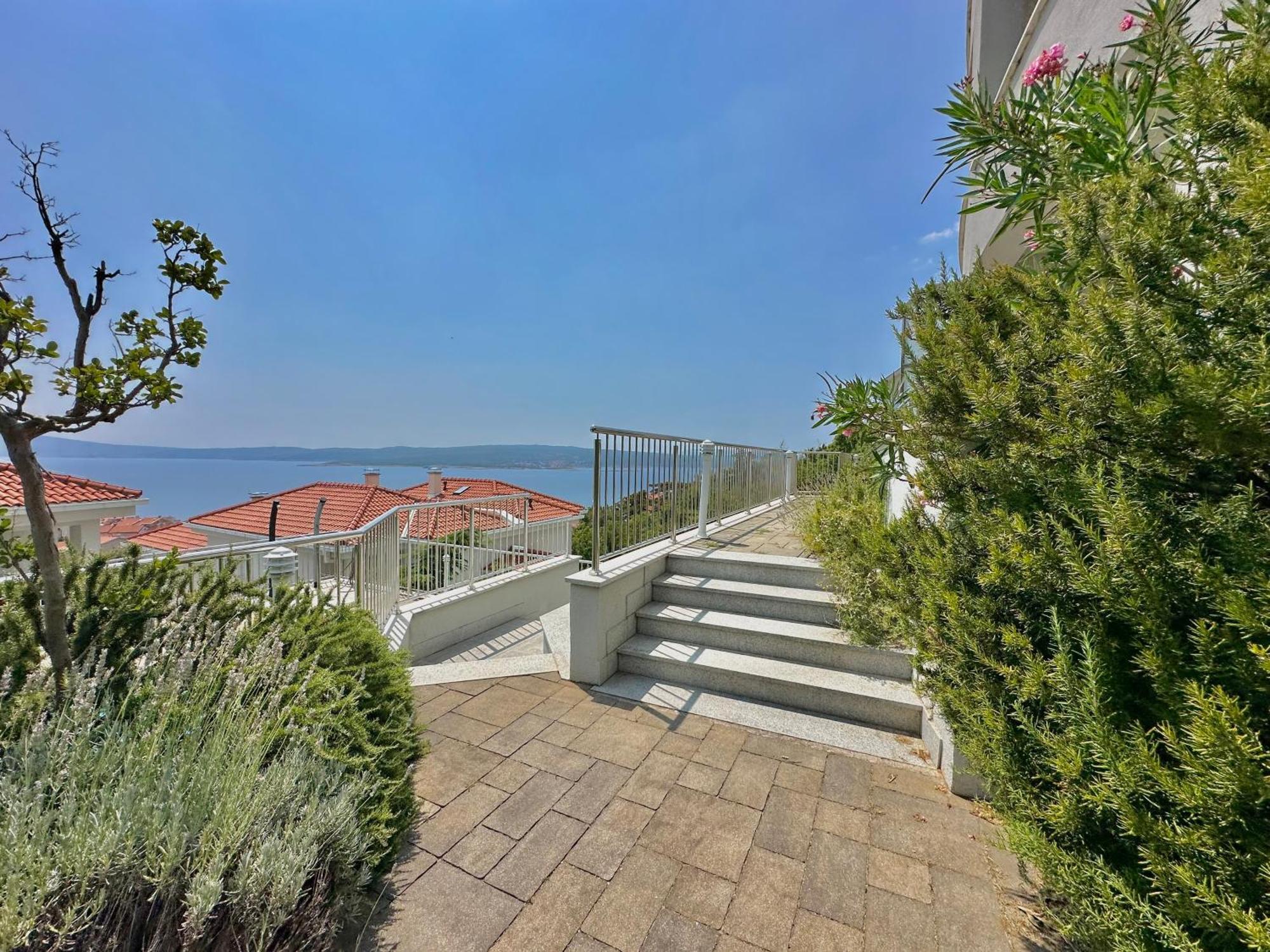 The View Apartment With Pool - Crikvenica Exterior foto